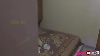 Hermanastra  caliente monta arctic polla de padrastro pervertido que arctic pilla masturbandose